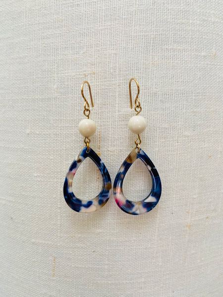 Romantic Resin & Swarovski Elements Earrings