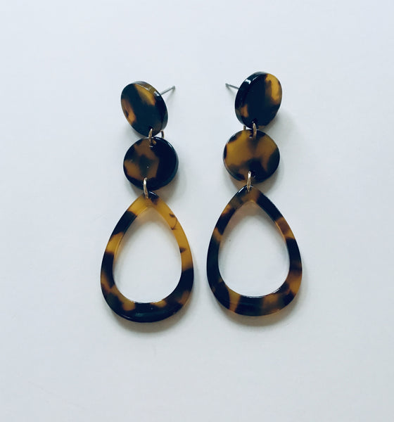 Romantic Resin & Swarovski Elements Earrings